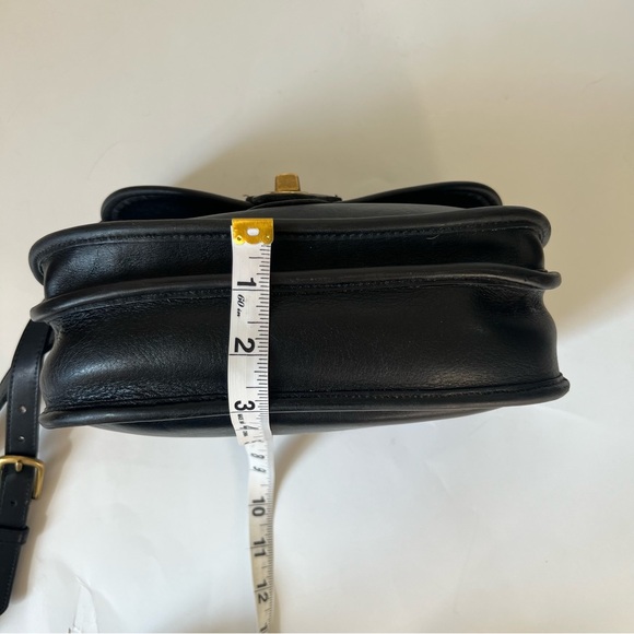 VTG Coach 90’s Prairie #9954 Turnlock Crossbody Black Leather Bag Purse - Picture 7 of 15